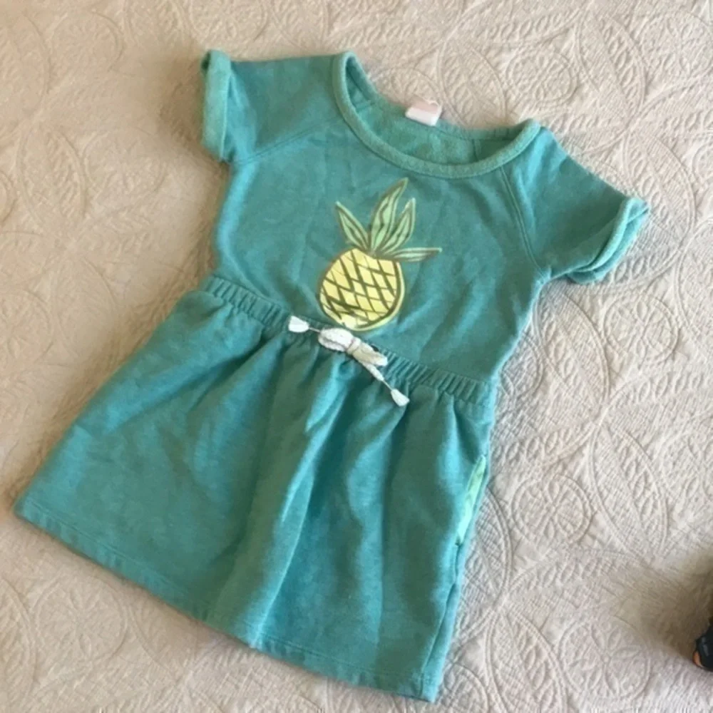 Circo Dress Cover Up Size 4/5 Green Pinaple